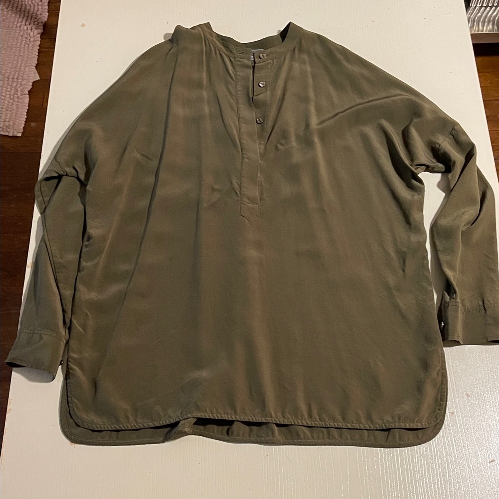 Vince Olive Women's Casual Button Down Shirt